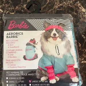 5/$25 Halloween Barbie Pet Aerobics Costume‎